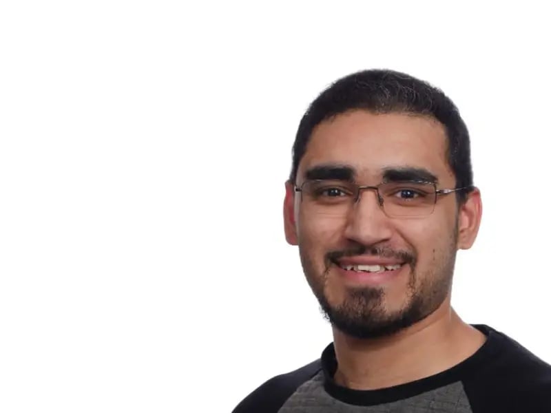 Kamil Advian