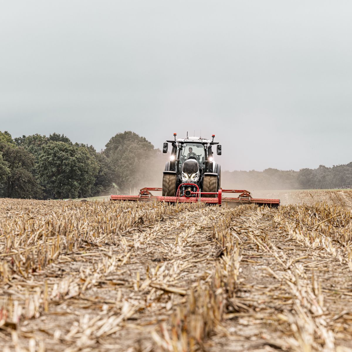 Reducing warranty costs of Valtra's tractors with Machine Learning